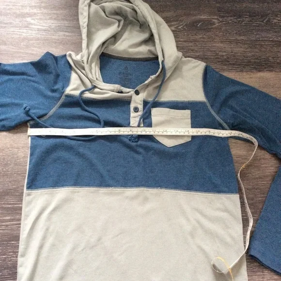 Men’s Fire Fly Shirt Hoodie - Picture 11 of 13